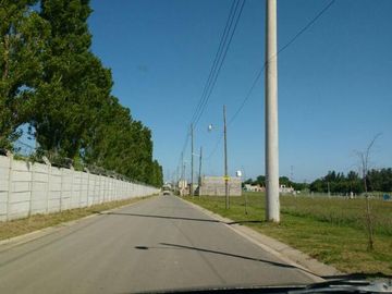 LOTE EN ESCOBAR