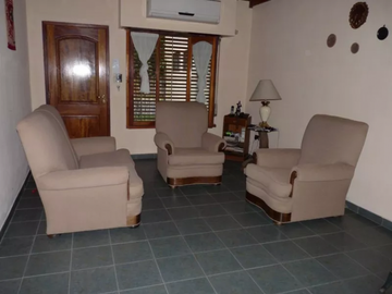 Excelente casa en venta Lujan Bs As
