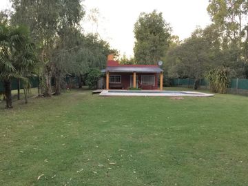 Casa quinta en Chascomús, Barrio  Parque Girado,