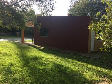 Casa quinta en Chascomús, Barrio  Parque Girado,