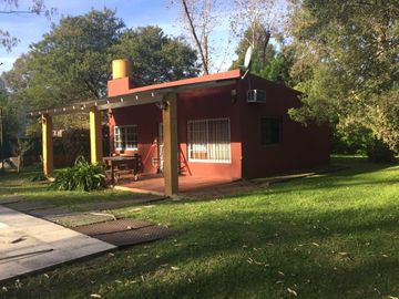 Casa quinta en Chascomús, Barrio  Parque Girado,