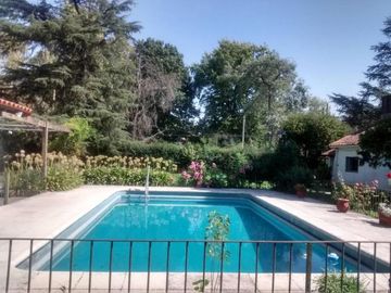 HERMOSA CASA QUINTA EN EL BARRIO PARQUE EL TREBOL EXCELENTE