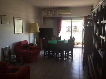 4 AMBIENTES CON COCHERA FIJA