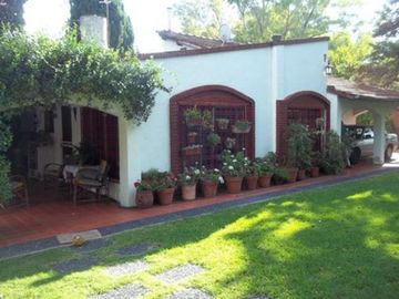 VENTA- PARQUE LELOIR- VILLA UDAONDO- CHALET DE 4 AMB.