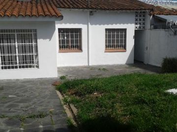 VENTA- ITUZAINGO- B° AERONÁUTICO. CERCA ACCESO OESTE