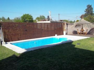 VENTA- EL JAGUEL PROXIMO A PARQUE LELOIR- CHALET DE 4 AMB