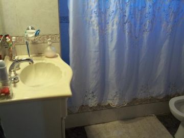 VENTA- EL JAGUEL PROXIMO A PARQUE LELOIR- CHALET DE 4 AMB