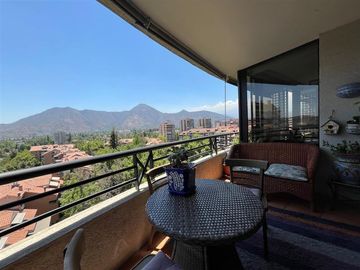 Departamento en Venta en Av Kennedy con Luis Carrera