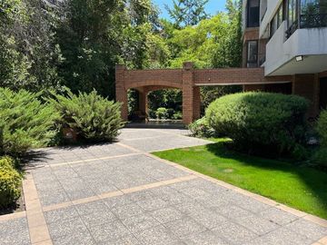 Departamento en Venta en Av Kennedy con Luis Carrera