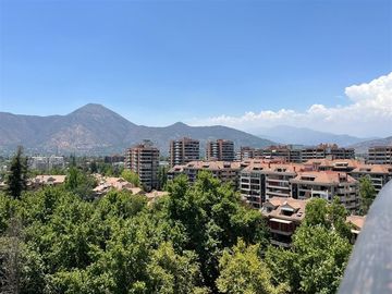Departamento en Venta en Av Kennedy con Luis Carrera