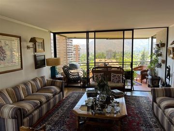 Departamento en Venta en Av Kennedy con Luis Carrera