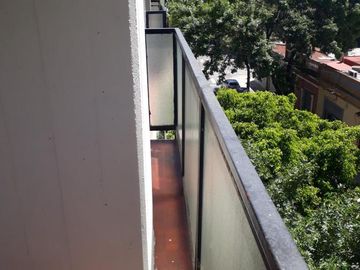 DEPARTAMENTO 3 AMBIENTES CON BALCONES AL FRENTE