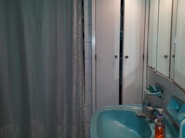 CASA LOTE PROPIO - 2 VIVIENDAS - 4 Y 2 AMB