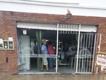 Local comercial al frente - lote 10x42