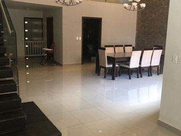 Casa en  VENTA EN RAMOS ARIZPE COL DEL VALLE