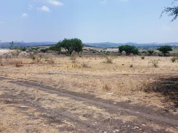 Terreno de 10,000 m2 en VENTA/RENTA | Uso de Suelo Industrial / Comercial