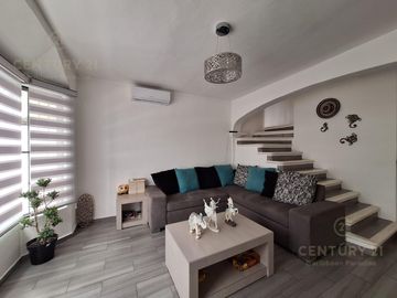En venta Casa en la Toscana 3 rec Playa Del Carmen P4323