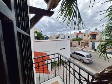 En venta Casa en la Toscana 3 rec Playa Del Carmen P4323