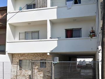 Dorrego 4300-Departamento 2 amb. c/patio y cochera