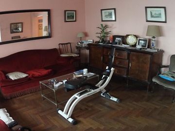 Casa de 6 ambientes en Venta en Caballito