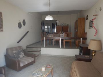 Departamento 2 ambientes con cochera
