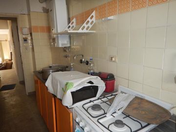 Departamento 2 ambientes con cochera