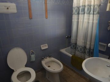 Departamento 2 ambientes con cochera