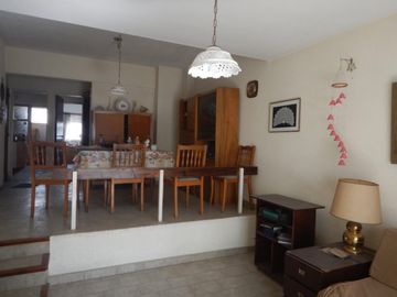 Departamento 2 ambientes con cochera