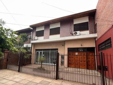 Venta -Sargento Cabral 2625  V. Ballester