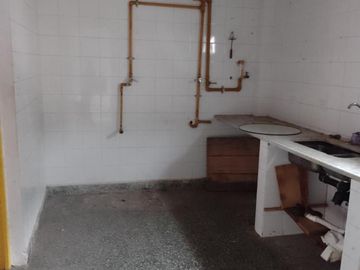 Casona s/Ayacucho a metros de 3 de Febrero