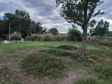VENTA - LOTE EN BARRIO PARQUE CHASCOMUS