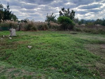 VENTA - LOTE EN BARRIO PARQUE CHASCOMUS
