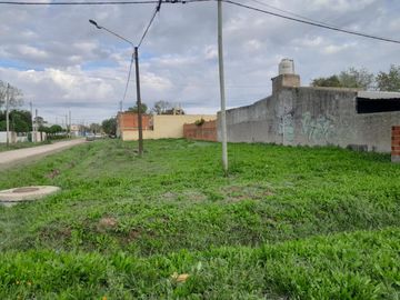 VENTA - LOTE EN BARRIO GALLO BLANCO