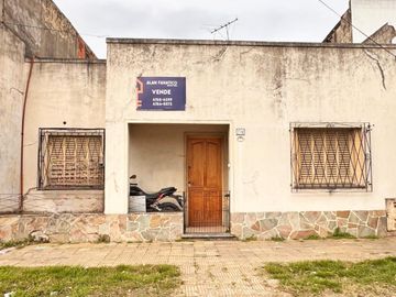 CASA 3 AMBIENTES LOTE PROPIO LOTE IDEAL INVERSOR