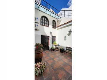 EXCELENTE CHALET MULTI FAMILIAR TODO A NUEVO CALIDAD