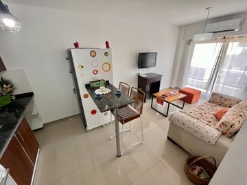 Alquiler amoblado-Combet 5475- Depto 2 amb