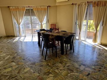 Depto. de 3  ambientes amplio en Villa Bosch!