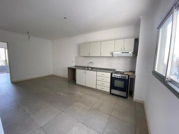 DEPARTAMENTO DOS AMBIENTES CON RENTA UNIDADES D