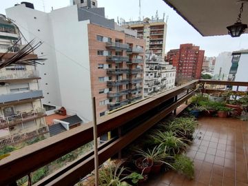 Departamento de 5 ambientes en Venta en Parque centenario