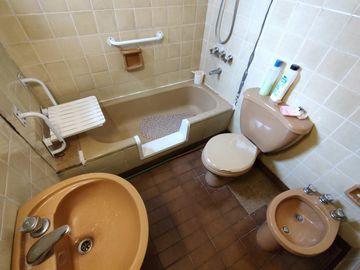 Departamento de 5 ambientes en Venta en Parque centenario