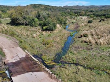57 lotes de terreno
