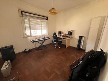 Venta - Agustin Alvarez 2117-   Casa 3 amb  V Ballester