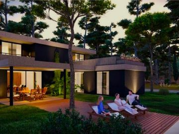 MAGNIFICA CASA FAMILIAR A ESTRENAR. OBRA MUY  AVANZADA