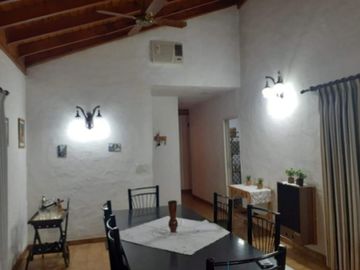 Venta - Country Las Lajas, Gral Rodriguez - Casa 4 amb.