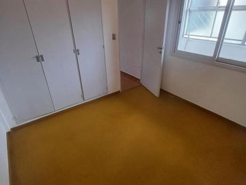 Departamento de 3 ambientes en Caseros!!!