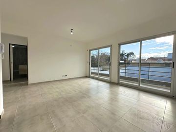 Departamento de 2 ambientes con 2 balcones