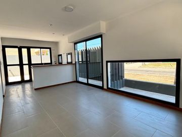 VENTA - CASA A ESTRENAR EN PH - BARRIO VILLA JARDIN