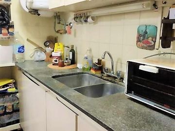 MUY BUEN 3 AMBIENTES PARA EMBELLECER CON GRAN BALCÓN TERRAZA
