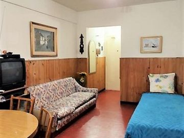 MUY BUEN 3 AMBIENTES PARA EMBELLECER CON GRAN BALCÓN TERRAZA