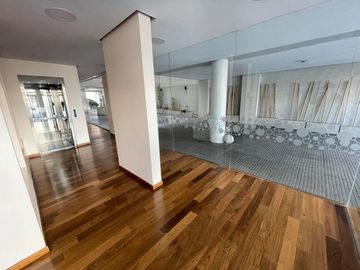 DEPARTAMENTO 2 AMBIENTES CON COCHEERA ZONA CENTRICA